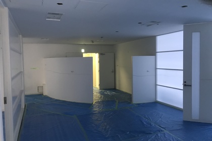 現場入口の写真になります。